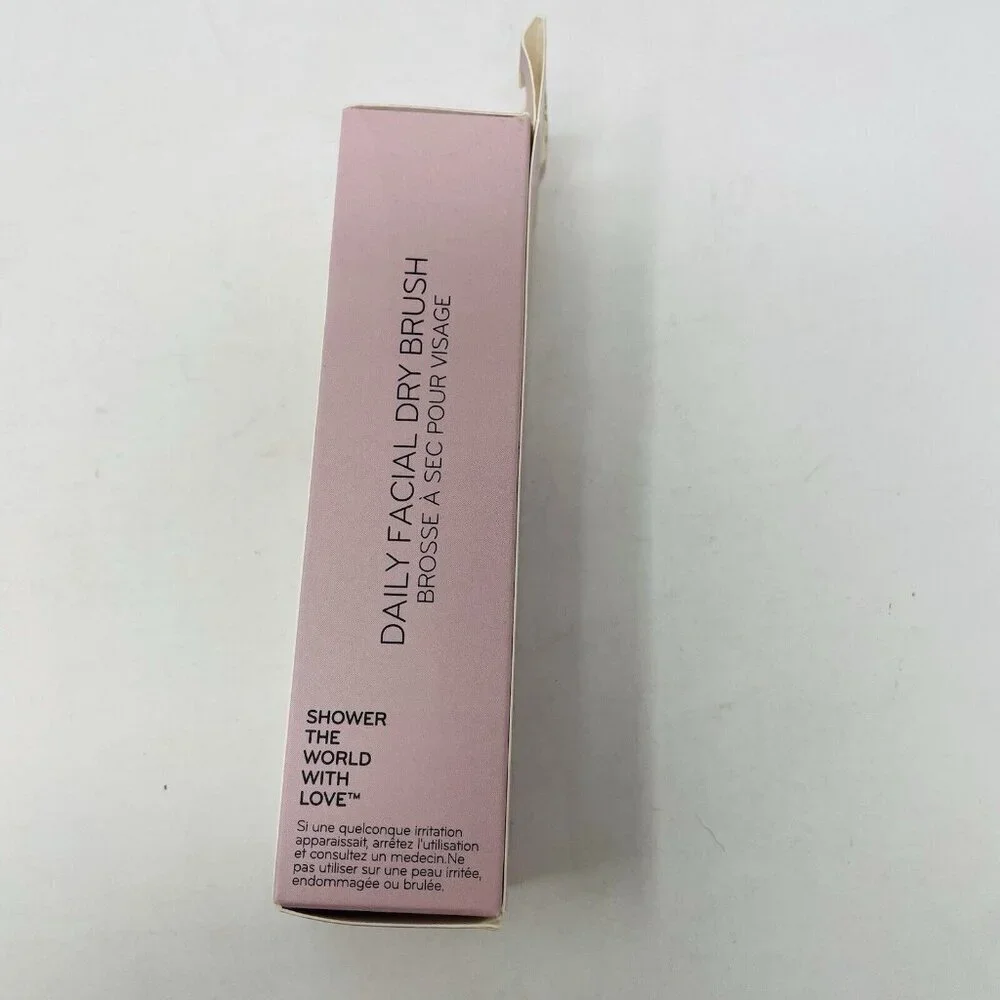 Daily Concepts Gentle Daily Face Brush for‎ Radiant Looking Polished Skin